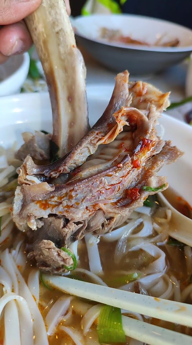 Pho Anh Vu Newmarket-2